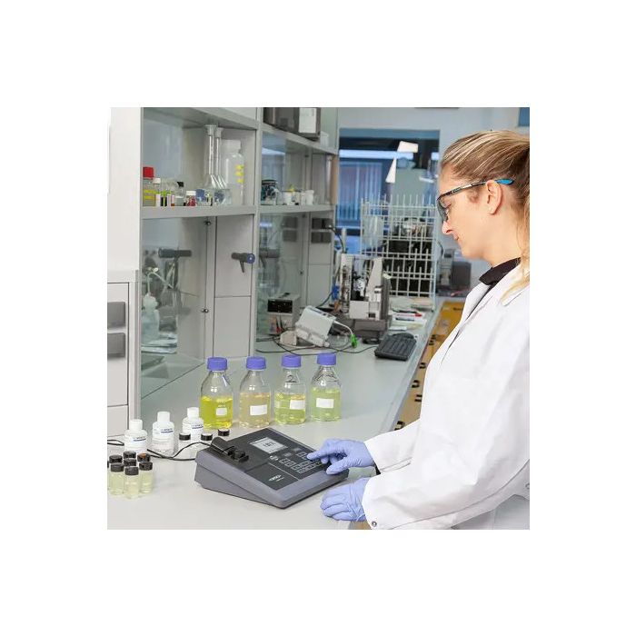Mętnościomierz laboratoryjny Turb-750 IR